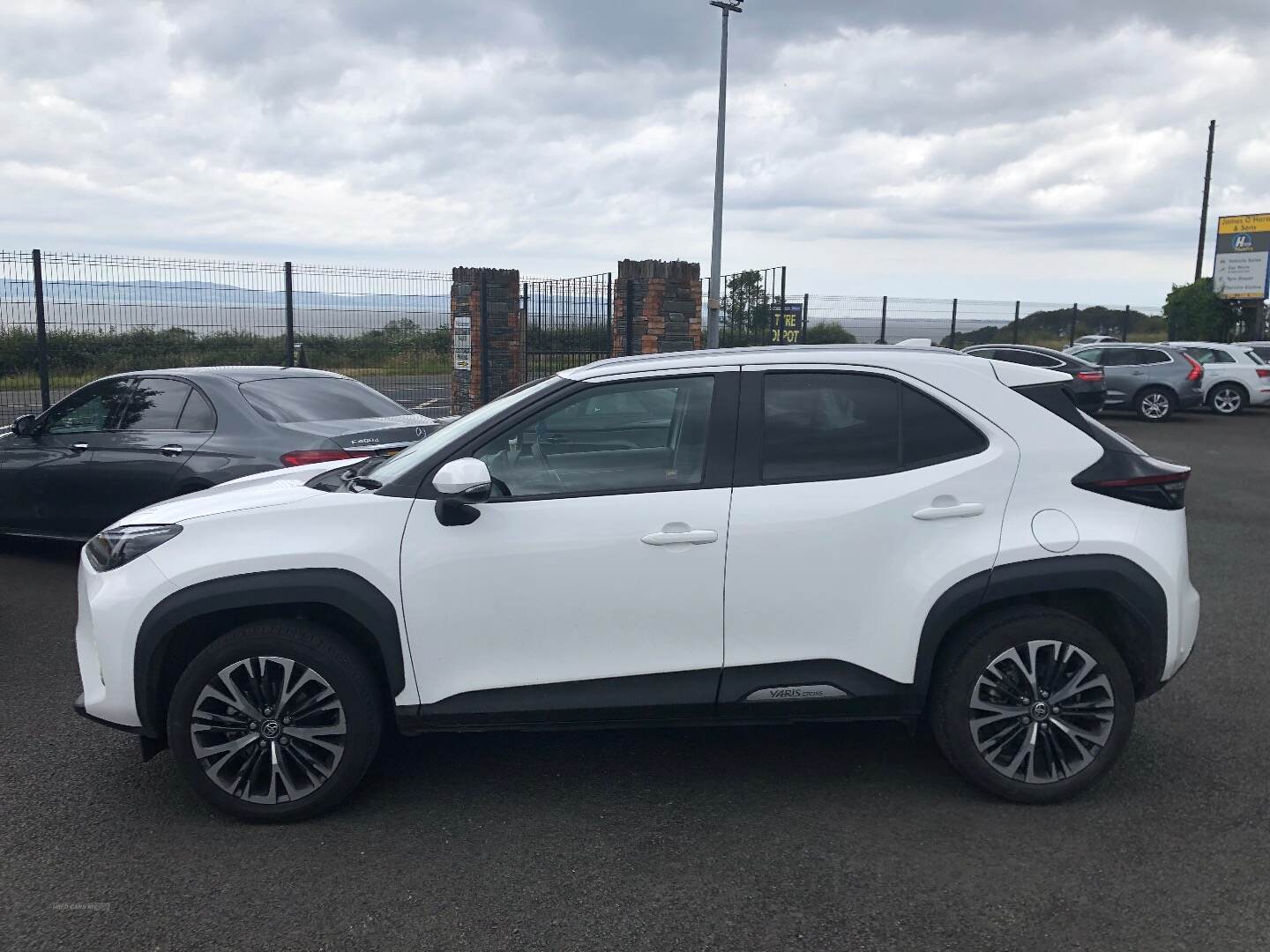 Toyota Yaris Cross ESTATE in Derry / Londonderry