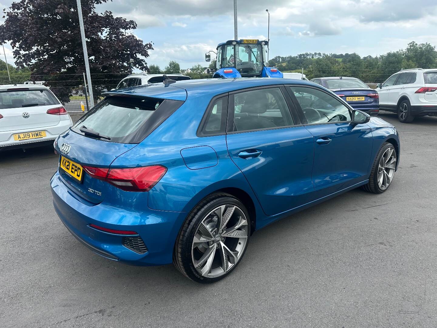 Audi A3 DIESEL SPORTBACK in Down