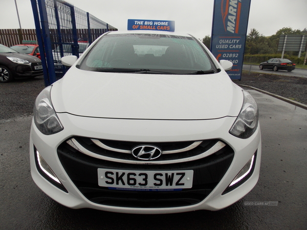 Hyundai i30 HATCHBACK SPECIAL EDITIONS in Down