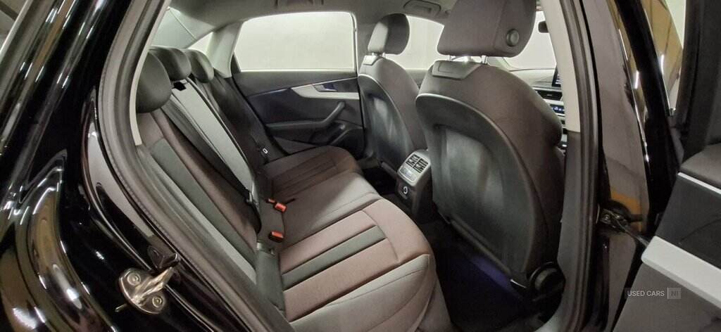 Jan 2017 Audi A4 1.4T FSI Sport 4dr