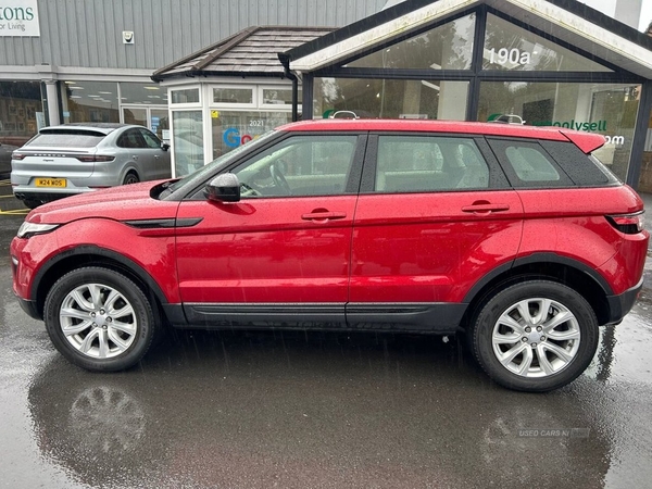 Land Rover Range Rover Evoque 2.0 TD4 SE TECH 5d 177 BHP in Down