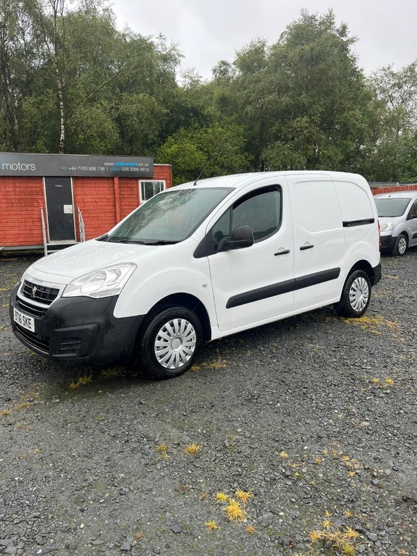 Peugeot Partner L1 DIESEL in Down