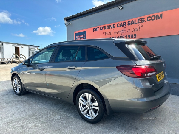 Vauxhall Astra ESTATE TOURER in Derry / Londonderry