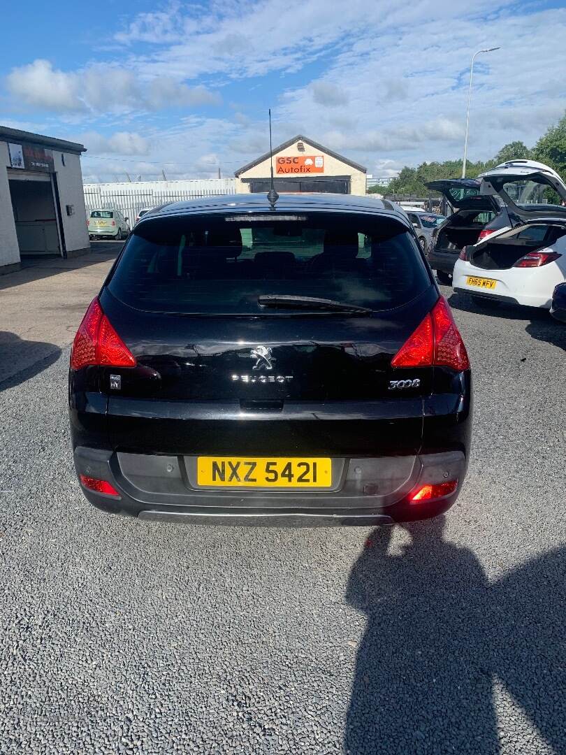 Peugeot 3008 ESTATE SPECIAL EDITIONS in Down