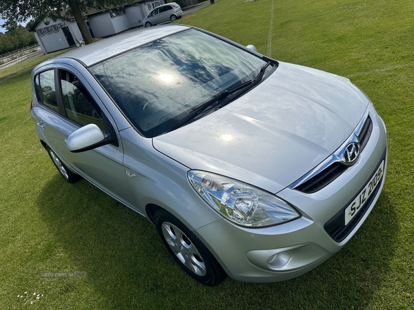 Hyundai i20 HATCHBACK in Antrim