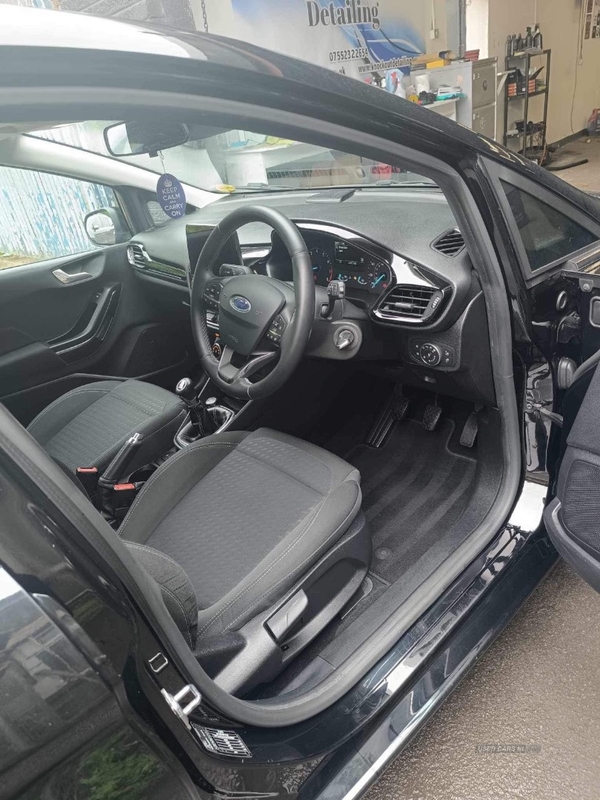 Ford Fiesta 1.1 Zetec 5dr in Antrim