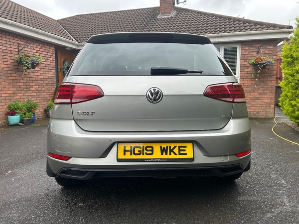 Volkswagen Golf 1.6 TDI Match 5dr in Down