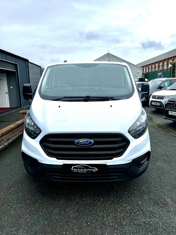 Ford Transit Custom Low Roof Leader 2.0 Ecoblue 130ps in Down