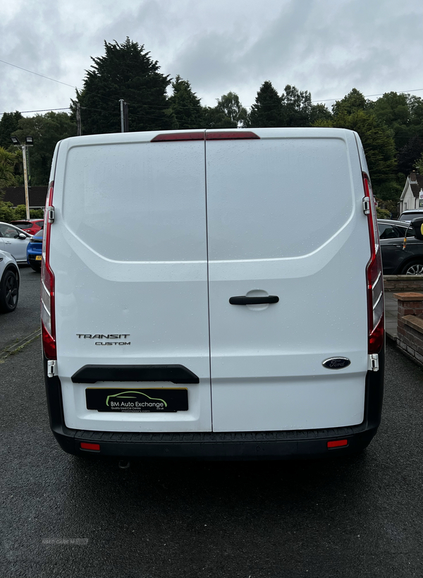 Ford Transit Custom Low Roof Leader 2.0 Ecoblue 130ps in Down