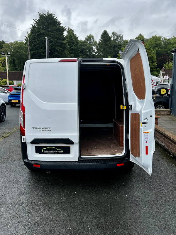 Ford Transit Custom Low Roof Leader 2.0 Ecoblue 130ps in Down