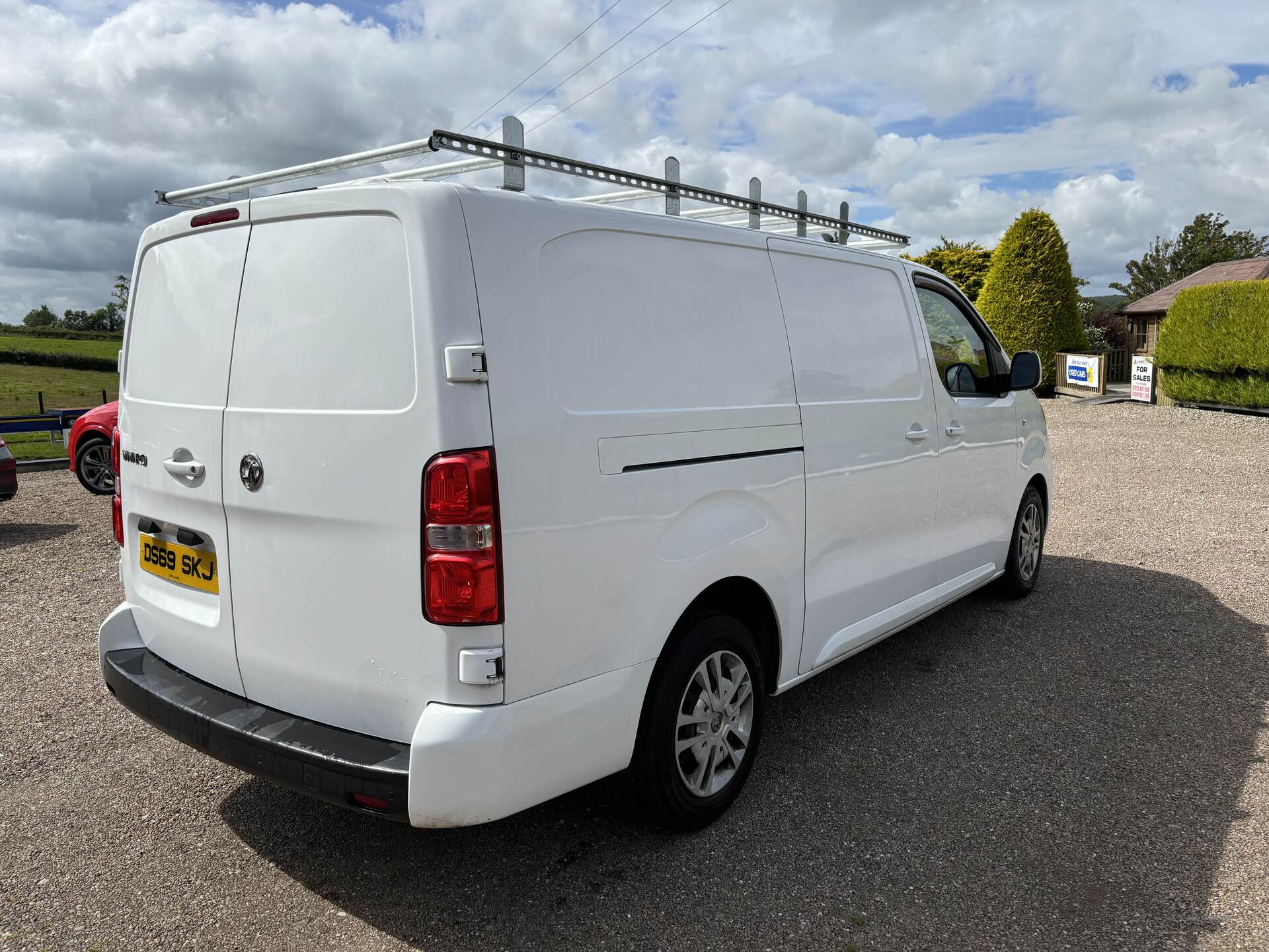 Vauxhall Vivaro L2 DIESEL in Derry / Londonderry