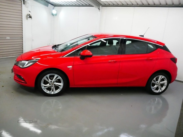 Vauxhall Astra 1.4 SRI 5d 99 BHP in Derry / Londonderry