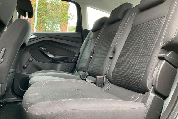 Ford C-max 1.6 125 Zetec 5dr**APPLE CARPLAY & ANDROID AUTO - SAT NAV - CRUISE CONTROL - REAR SENSORS - HEATED WINDSCREEN - ISOFIX - LOW INSURANCE** in Antrim