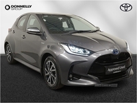 Toyota Yaris 1.5 Hybrid Design 5dr CVT in Derry / Londonderry