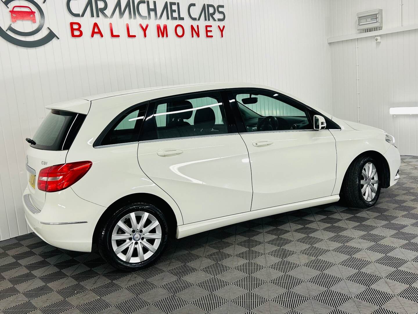 Mercedes B-Class DIESEL HATCHBACK in Antrim