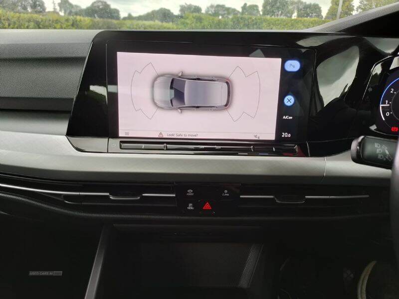 Jan 2021 Volkswagen Golf 1.5 eTSI 150 Life 5dr DSG
