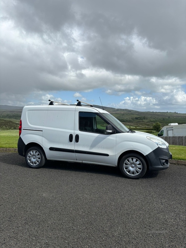 Vauxhall Combo L2 DIESEL in Derry / Londonderry