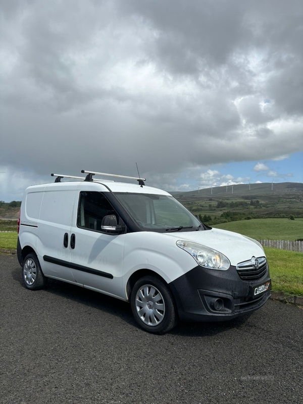 Vauxhall Combo L2 DIESEL in Derry / Londonderry