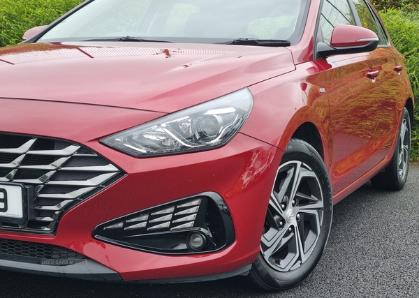 Hyundai i30 HATCHBACK in Armagh