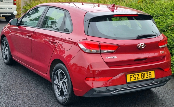 Hyundai i30 HATCHBACK in Armagh