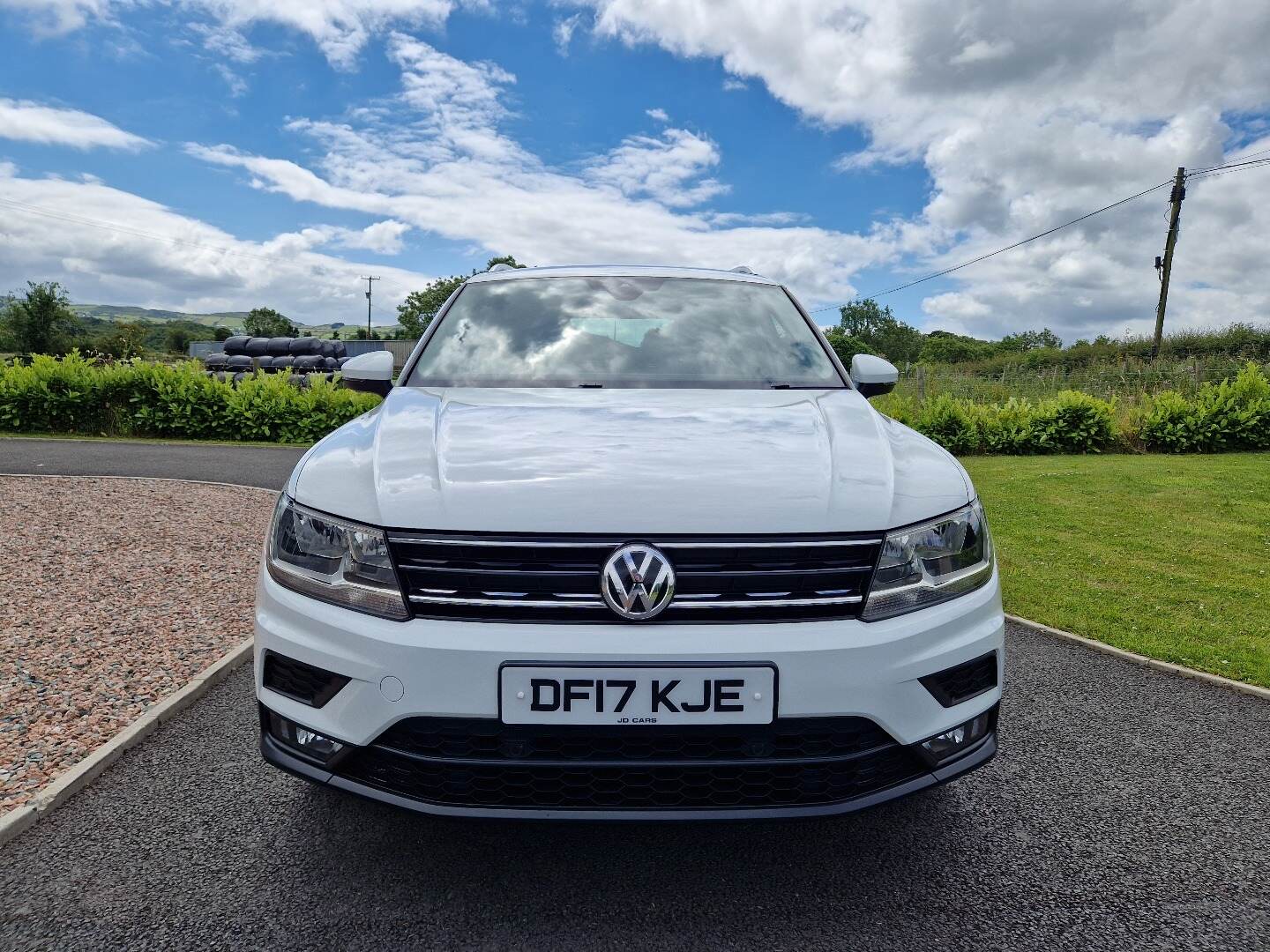 Volkswagen Tiguan DIESEL ESTATE in Down