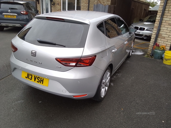 Seat Leon 1.6 TDI SE 5dr [Technology Pack] in Antrim