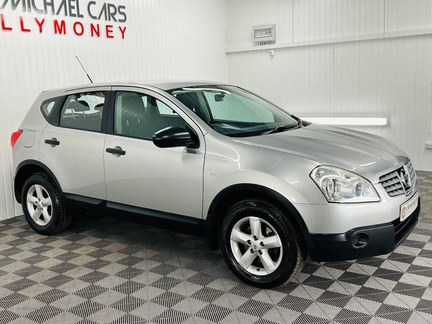 Nissan Qashqai DIESEL HATCHBACK in Antrim