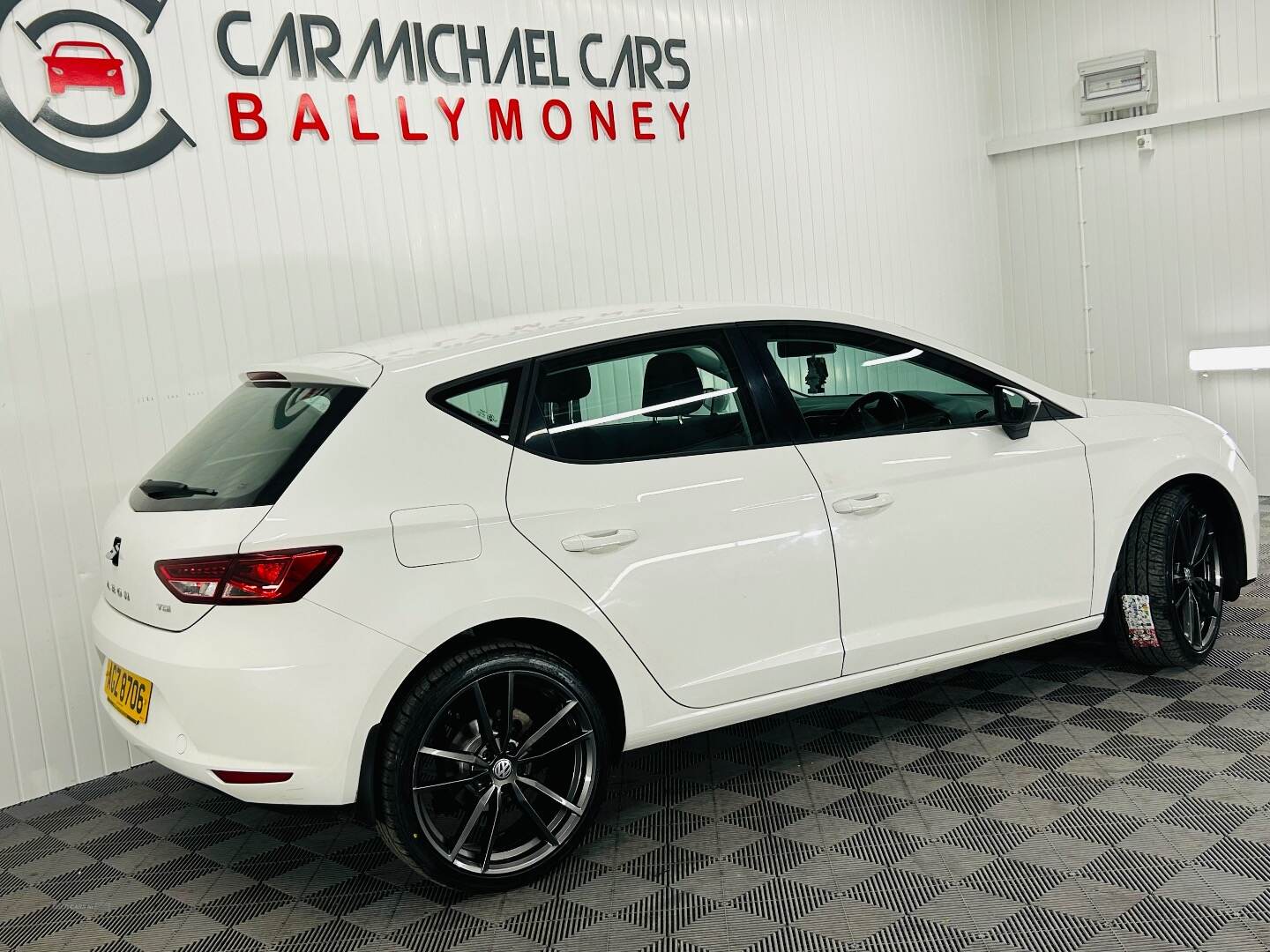 Seat Leon DIESEL HATCHBACK in Antrim