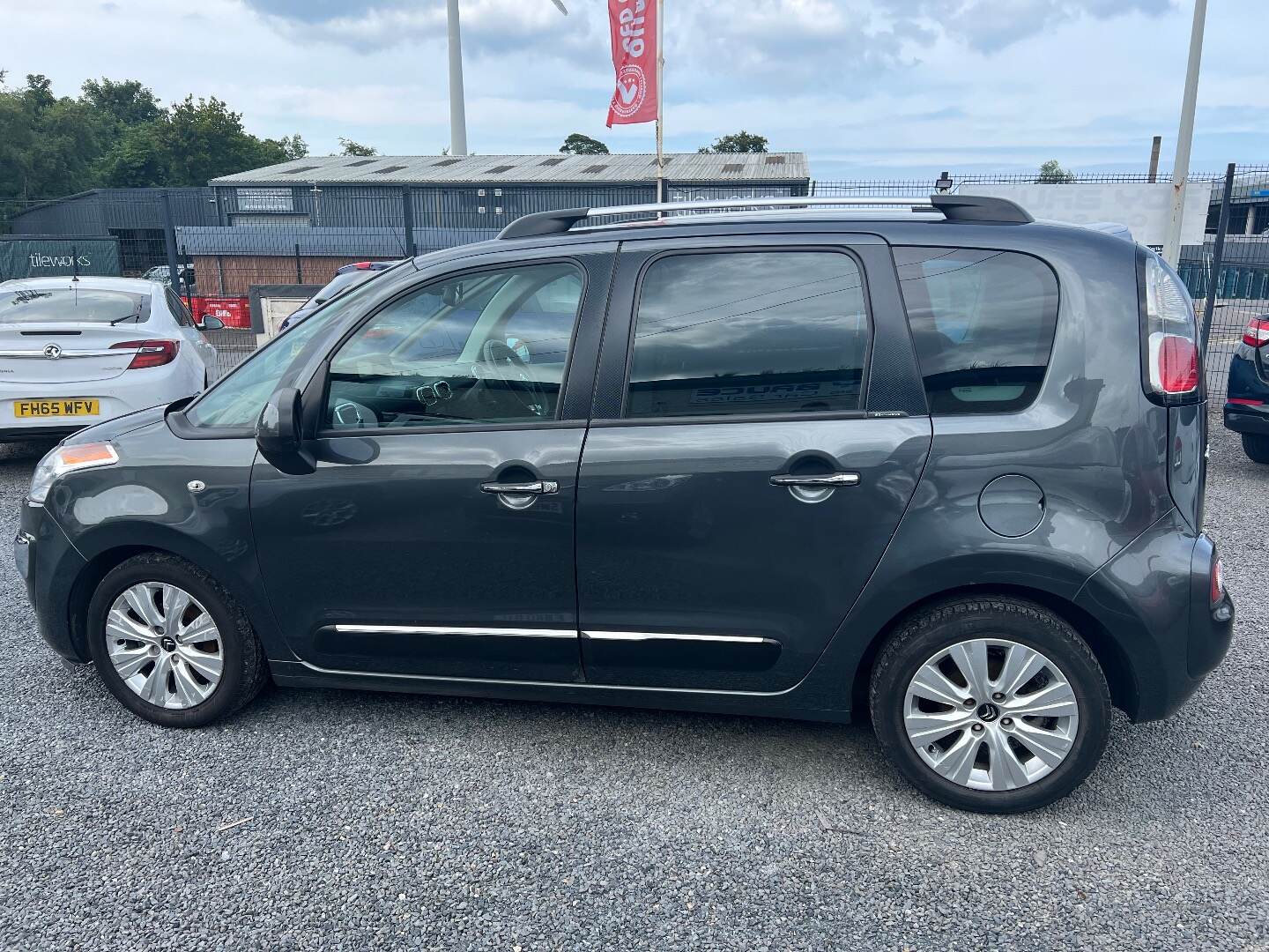 Citroen C3 Picasso DIESEL ESTATE in Down