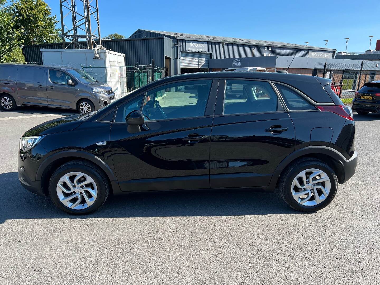 Vauxhall Crossland X DIESEL HATCHBACK in Down