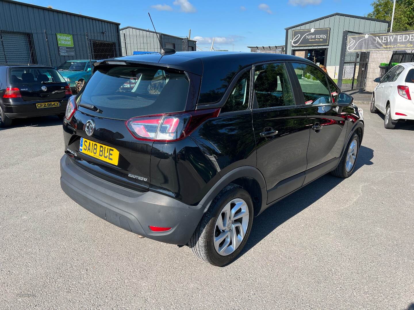 Vauxhall Crossland X DIESEL HATCHBACK in Down