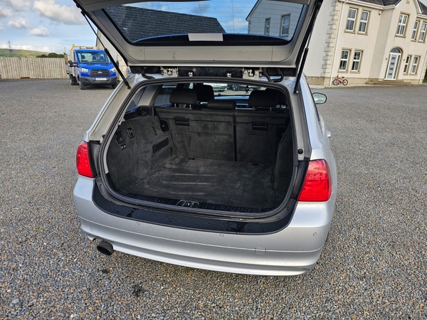 BMW 3 Series DIESEL TOURING in Antrim