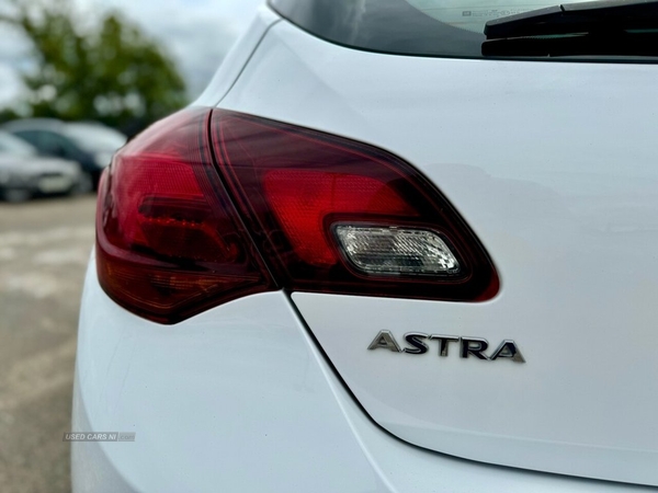 Vauxhall Astra 1.6 SRI 5d 113 BHP in Antrim