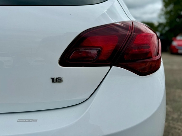 Vauxhall Astra 1.6 SRI 5d 113 BHP in Antrim