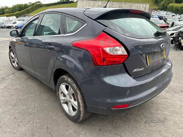 Ford Focus ZETEC 1.6 TDCI 5dr in Down