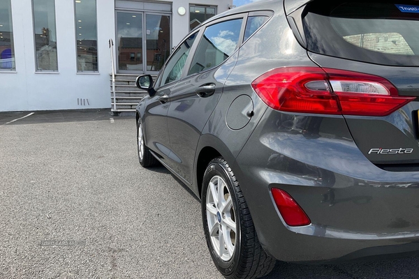 Ford Fiesta 1.1 Zetec 5dr**APPLE CARPLAY & ANDROID AUTO - HEATED WINDSCREEN - SAT NAV - CRUISE CONTROL - ISOFIX - LOW INSURANCE - LOW MAINTENANCE** in Antrim