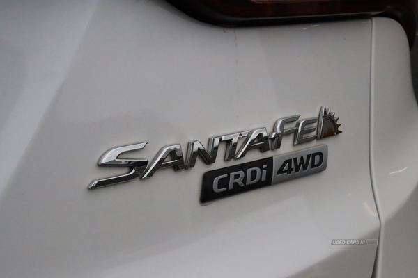 Hyundai Santa Fe CRDI WIGGINS EDITION BLUE DRIVE in Antrim