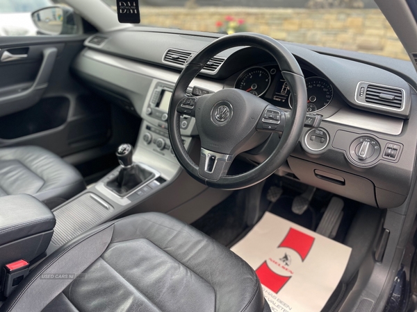 Volkswagen Passat 1.6 TDI Bluemotion Tech Executive 4dr in Fermanagh