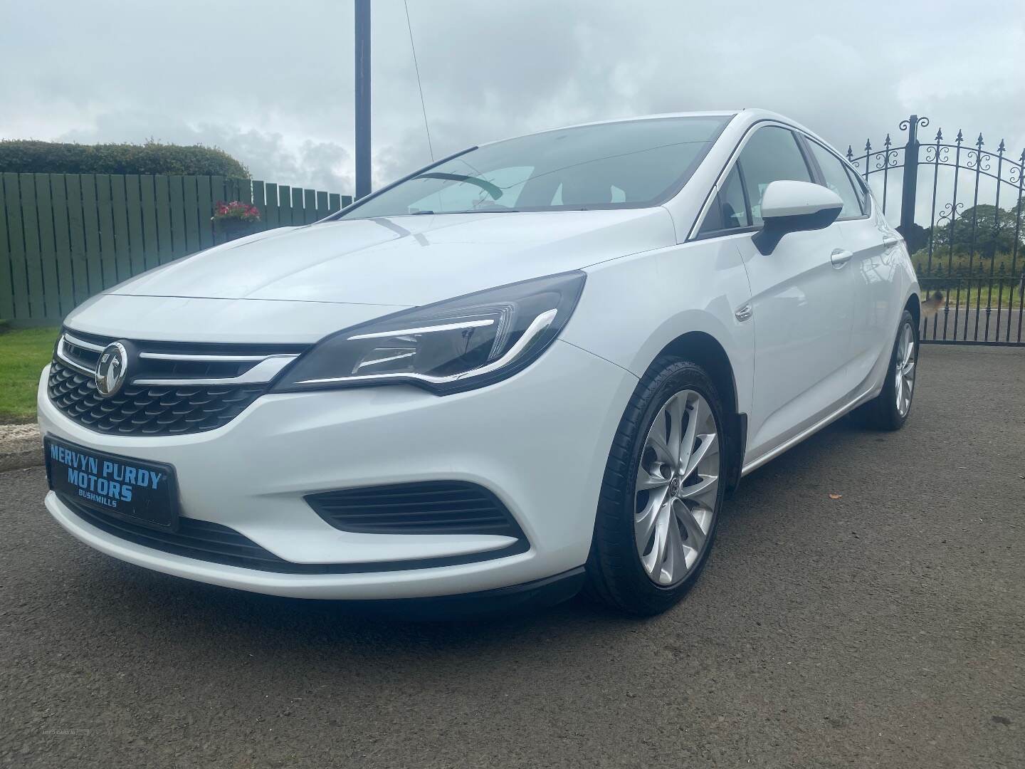 Vauxhall Astra DIESEL HATCHBACK in Antrim