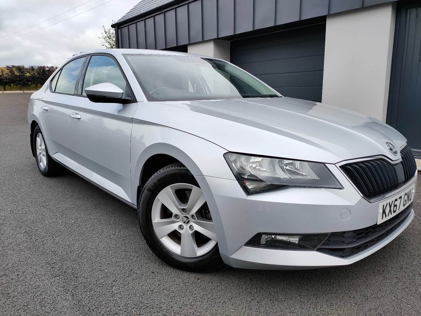 Skoda Superb DIESEL HATCHBACK in Armagh