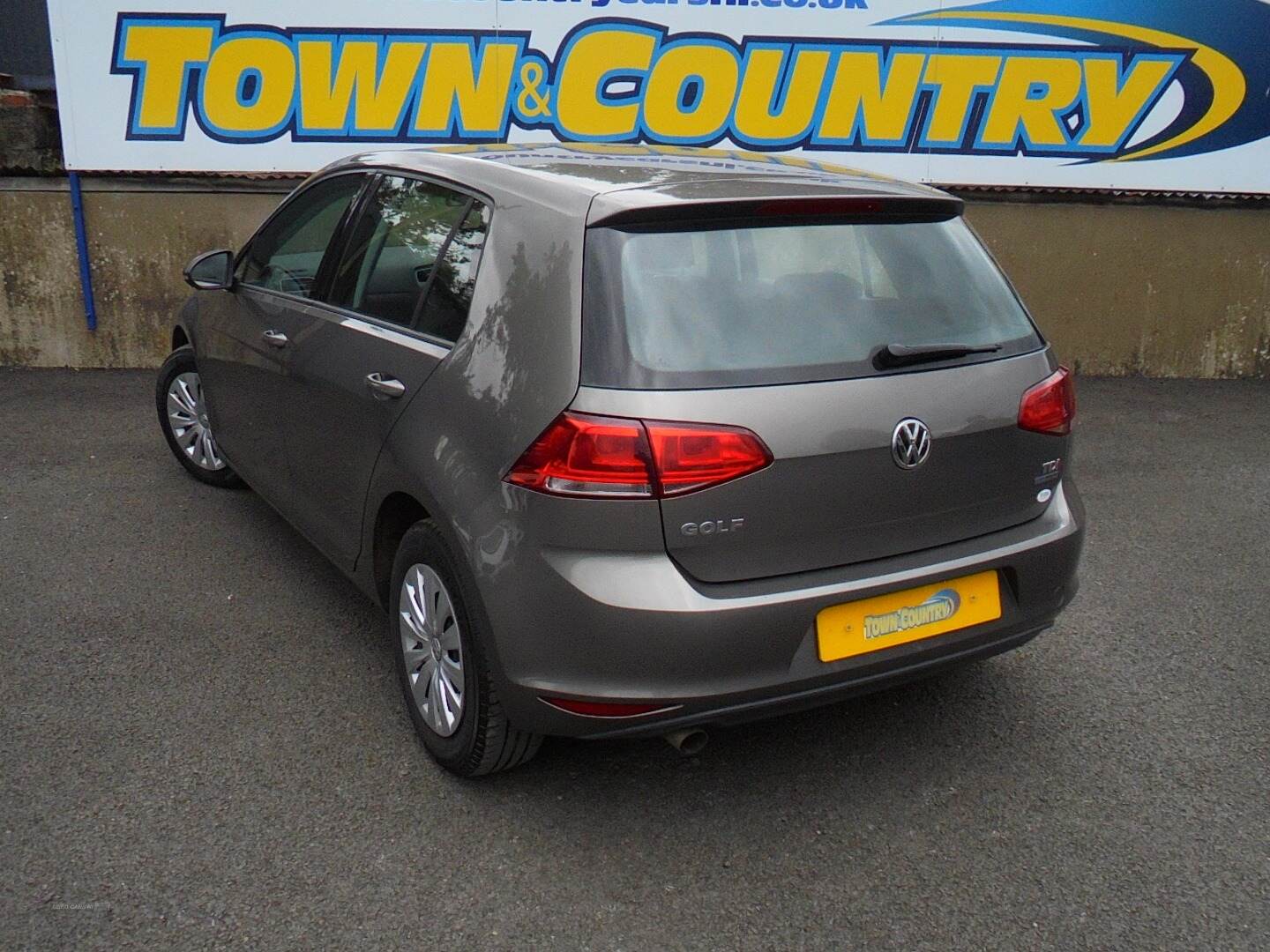 Volkswagen Golf DIESEL HATCHBACK in Antrim