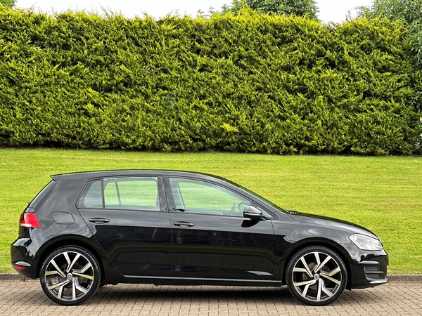 Volkswagen Golf DIESEL HATCHBACK in Derry / Londonderry