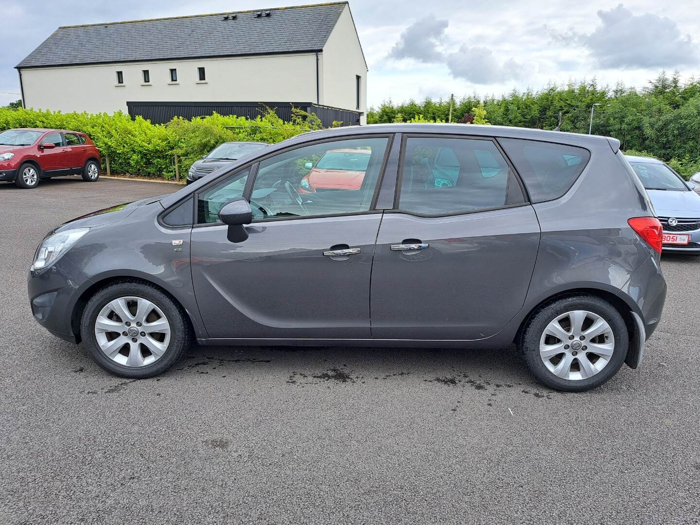 Vauxhall Meriva ESTATE in Antrim