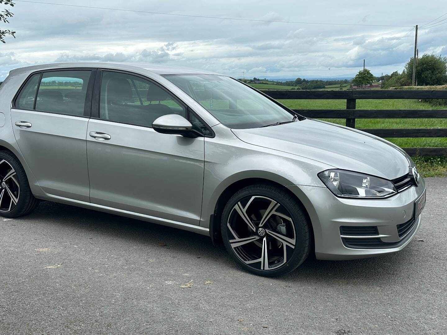 Volkswagen Golf DIESEL HATCHBACK in Armagh