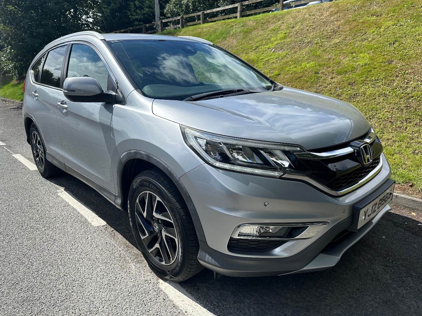 Honda CR-V DIESEL ESTATE in Down