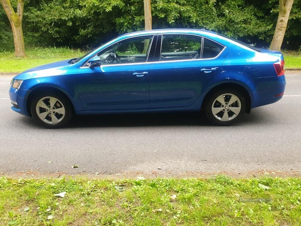 Skoda Octavia DIESEL HATCHBACK in Armagh