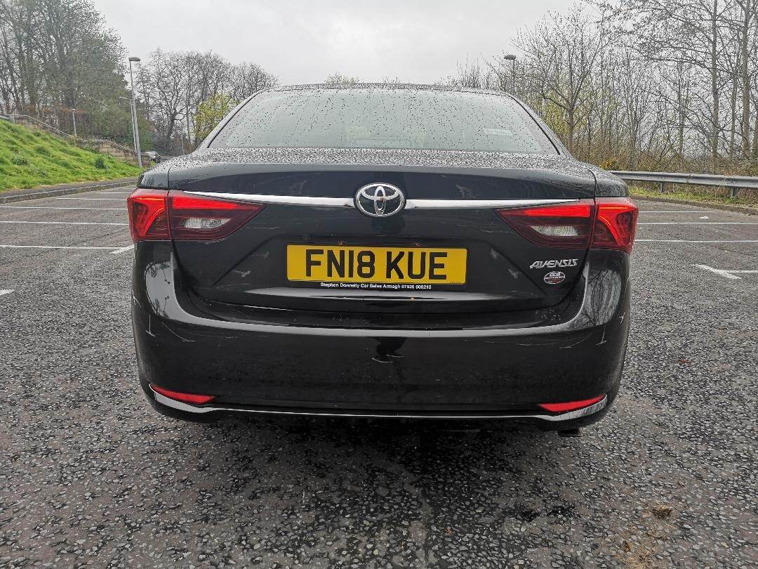 Toyota Avensis DIESEL SALOON in Armagh