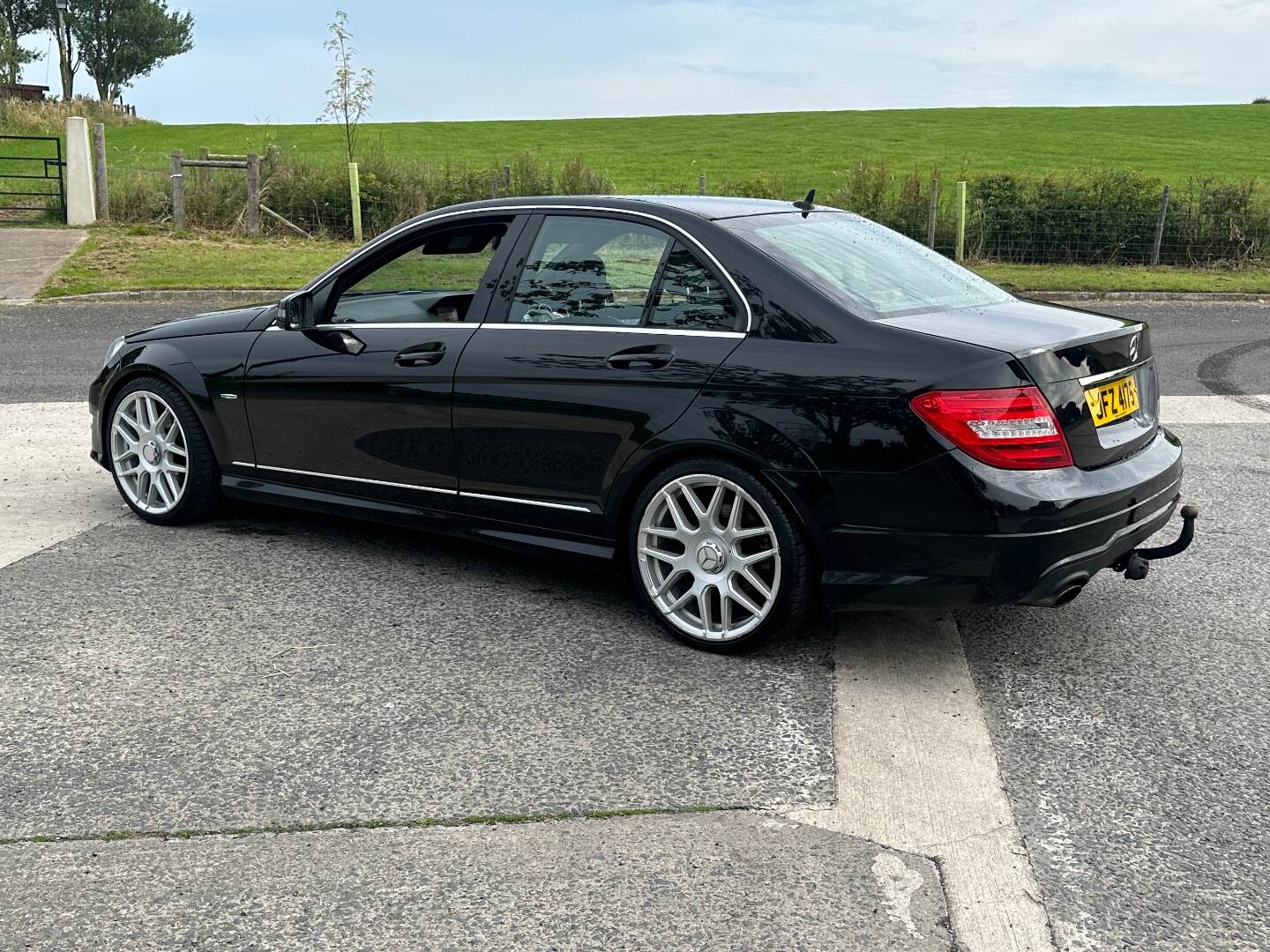 Mercedes C-Class SALOON in Down