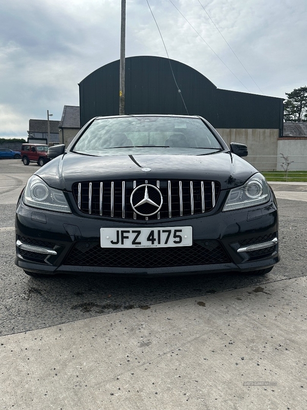 Mercedes C-Class SALOON in Down