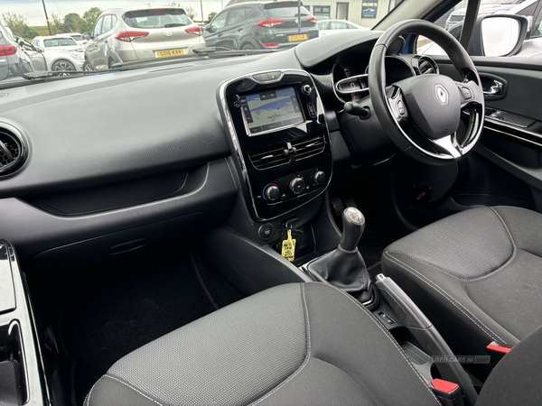 Renault Clio HATCHBACK in Derry / Londonderry